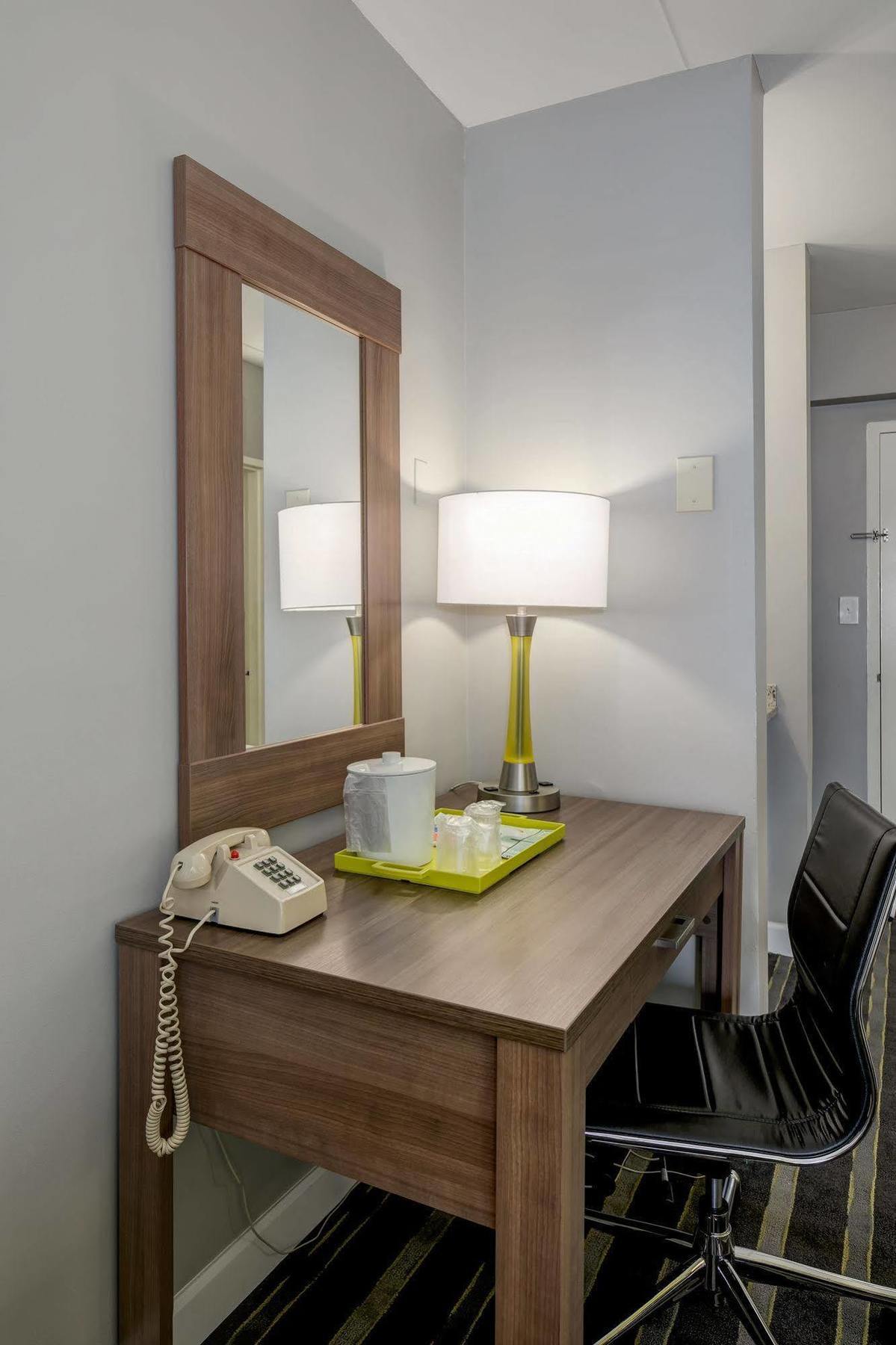 Americana Hotel Άρλινγκτον Εξωτερικό φωτογραφία